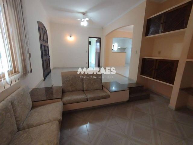 Sobre casa com 365 m² para alugar ou à venda em Bauru SP