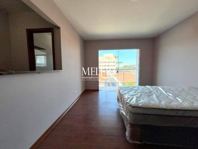 Sobre kitnet com 35 m² em Curitiba PR