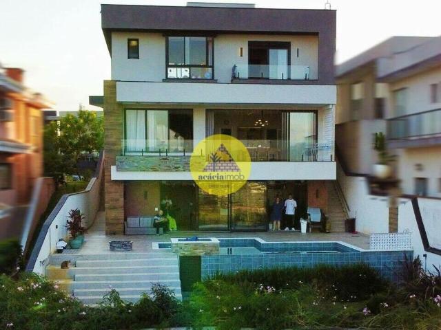 Sobre sobrado com 400 m² para alugar ou à venda em Bragança Paulista SP