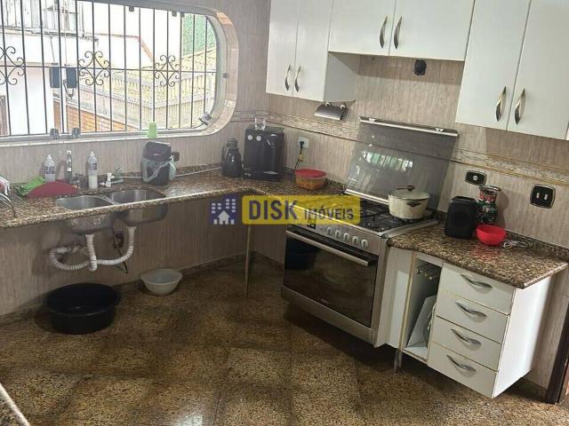 Sobre sobrado com 426 m² para alugar ou à venda em São Bernardo do Campo SP