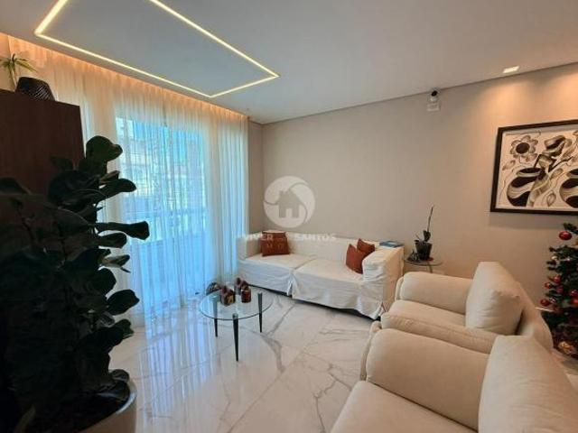 Sobreposta alta no Boqueirão, Santos: 6 quartos, 5 suítes, piscina e espaço gourmet
