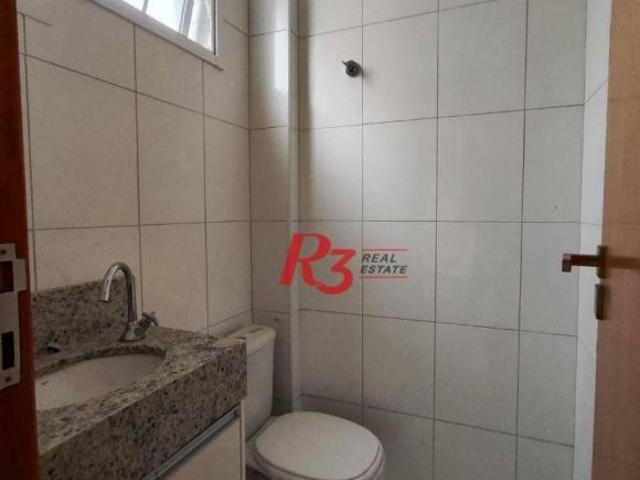 SOBREPOSTA TÉRREA ISOLADA QUINTAL com 3 SUÍTES, 2 VAGAS à venda, 123 m² por R$ 950.000 Ponta da P