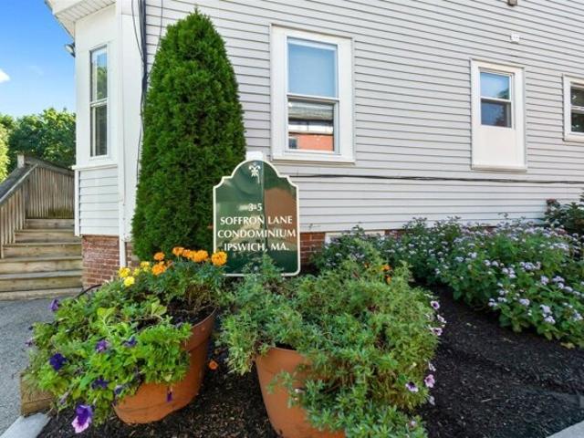 Soffron Ln Apt,ipswich, Condo For Sale
