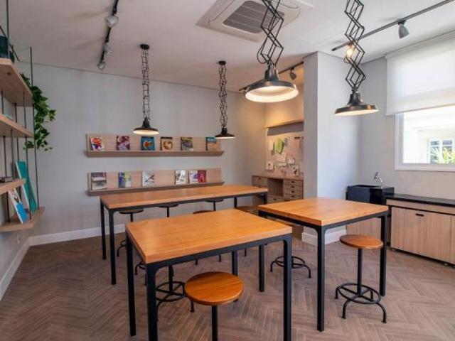 Sofisticação e Tecnologia na Vila Anastácio: Apartamento de 105m² com 3 Dormitórios, Varanda Gourmet