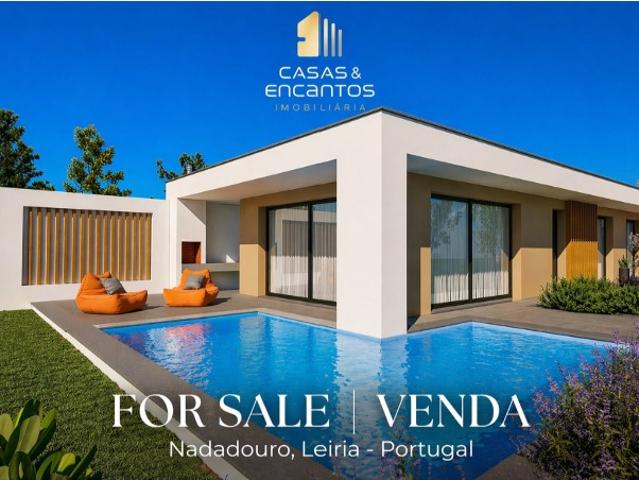 Sofisticação e Tranquilidade: Moradia T3 com Piscina no Nadadouro