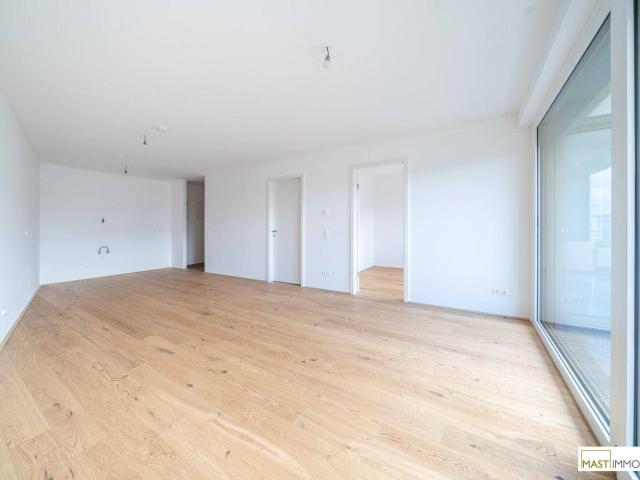 Sofort beziehbar* Großzügige 2 Zimmer Wohnung mit 10qm Balkon