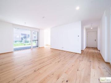 Sofort beziehbar! Traumhafte 3 Zimmer Familienwohnung mit großzügigem Garten