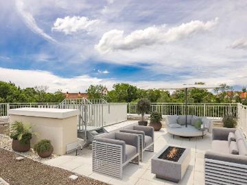 Sofort beziehbar! 2 Zi. Dachterrassenwhg. mit XXL Dachterrasse & Balkon in Landsbergs neuer Seite