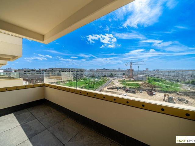 Sofort beziehbar* 2 Zimmer Wohnung mit 12qm Freifläche im 6. OG