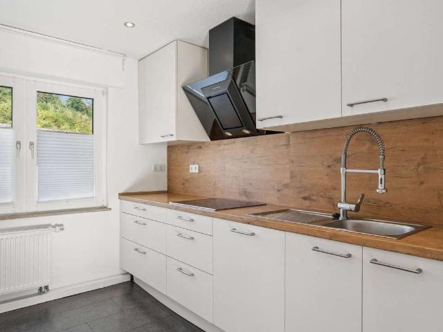Sofort bezugsbereit – 3 Zimmer Wohnung mit Ruhrblick in Arnsberg