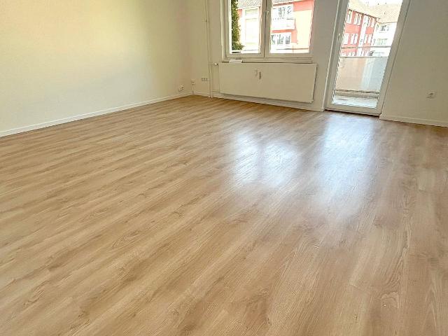 Sofort bezugsfertig gepflegte 3 Zimmer Wohnung