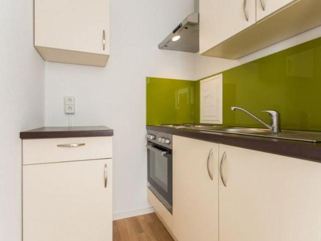 Sofort bezugsfertig + 1 Raum Wohnung mit EBK und bodengleicher Dusche