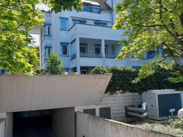 Sofort bezugsfrei: 3 Zimmerwohnung mit Tiefgarage in Weingarten