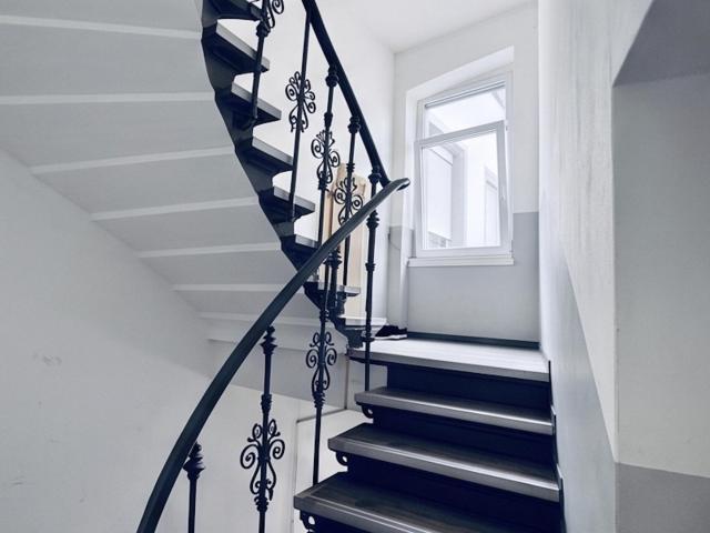 Sofort bezugsfreie 80 m² 3 Zi. Wohnung – 3er WG geeignet & 5,5 % Sonder AfA dank Gutachten