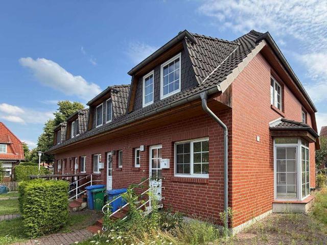 Sofort bezugsfreies Reiheneckhaus mit Garten und Stellplatz