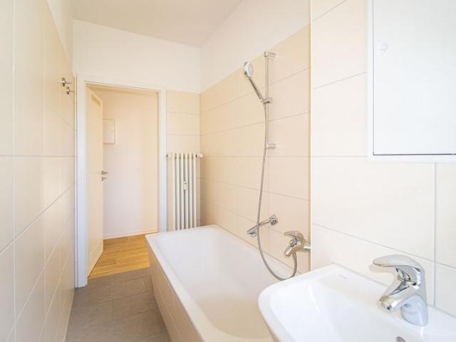SOFORT einziehen: MODERNE 3 Zimmer Wohnung im Flemming