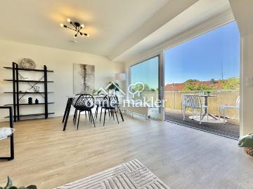Sofort einziehen! Moderne 4 Zimmer Wohnung mit 2 Balkonen und Stellplatz