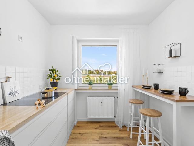 Sofort einziehen! Helle, moderne und lichtdurchflutete 4,5 Zi. Wohnung mit Garage in Straubing!