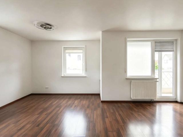 Sofort einziehen & wohlfühlen – mit Wintergarten und großzügiger Dachterrasse