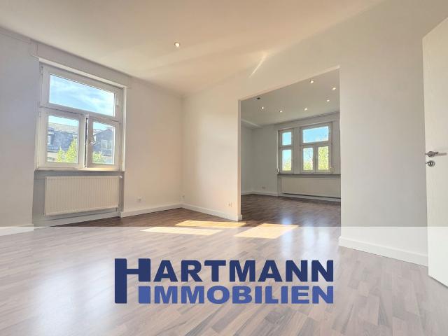 Sofort frei ! 2,5 Zimmer Wohnung mit viel Platz !