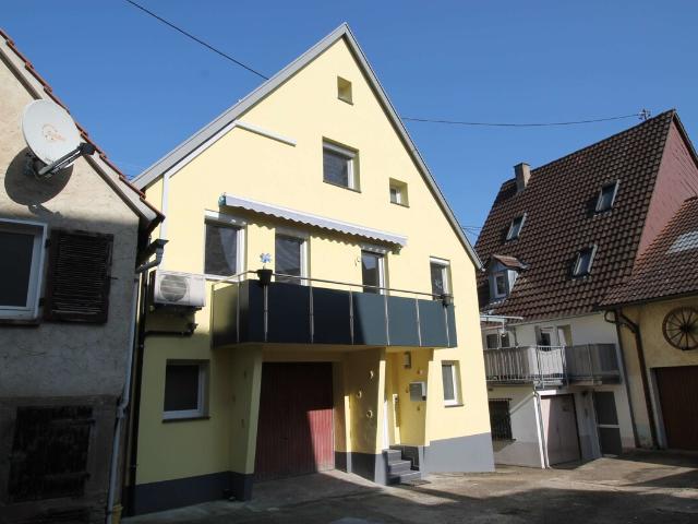Sofort frei Einfamilienhaus mit Garage in Botenheim