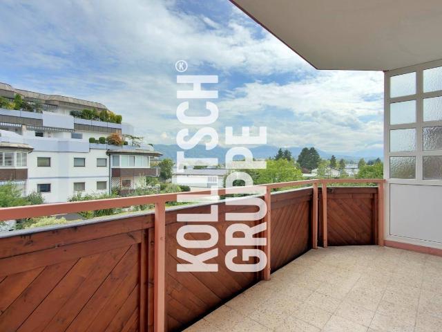 Sofort verfügbar! Nette 2 Zimmerwohnung mit Loggia und Tiefgaragenstellplatz in Waidmannsdorf
