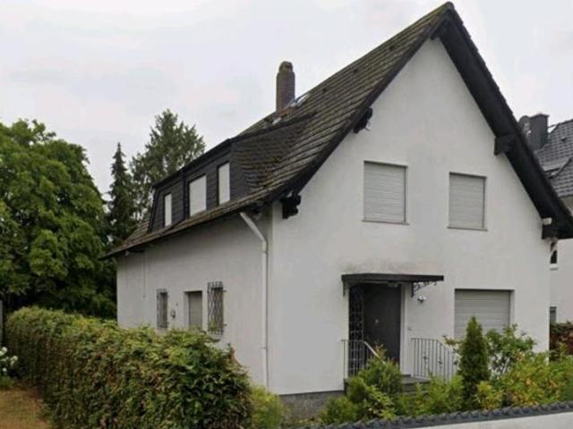 Sofort verfügbar! Einfamilienhaus Zweifamilienhaus Garten Garage