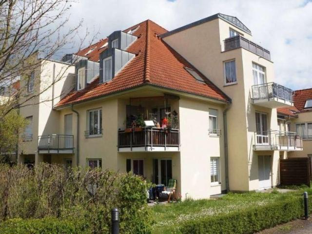sofort verfügbar: frisch renovierte 3 Raum Wohnung mit Einbauküche