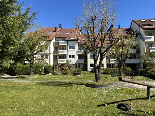 sofort verfügbar: helle Maisonette mit Balkon, Aufzug & Weitsicht