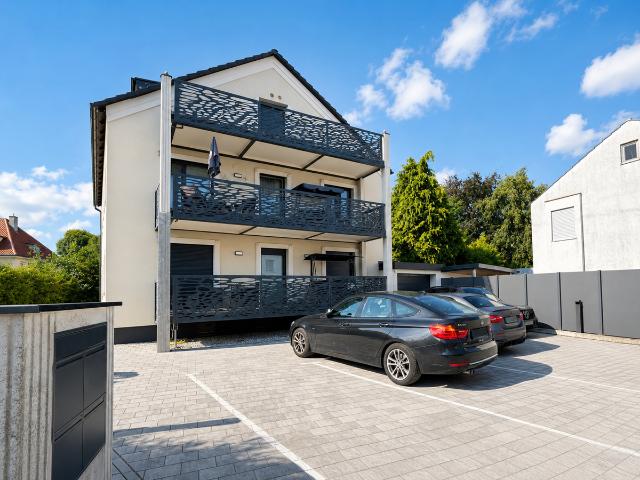 Sofort verfügbar! Klimatisierte und teilmöblierte 3 ZKB Wohnung in bevorzugter Lage von Neusäß