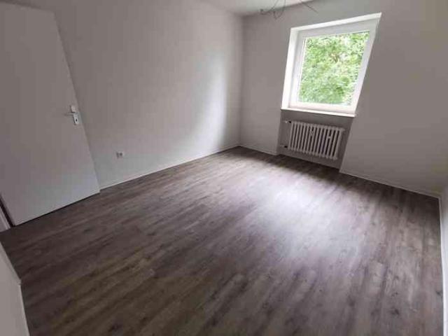 Sofort verfügbar! Schöner Wohnen: individuelle 3 Zimmer Wohnung
