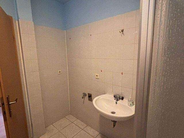 Einbauküche möglich! Sofort verfügbare 2 Zimmer Wohnung in Zeitz – günstige Miete