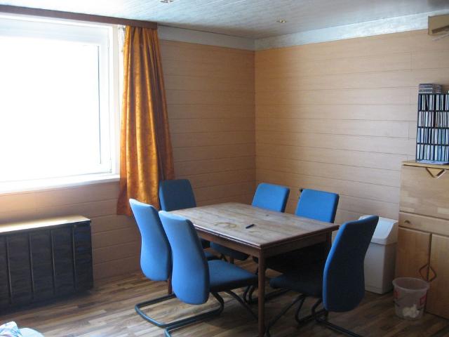 Sofortbezug. WIEN 13. BEZIRK, SPEISING, 66m² in Grünruhelage, TEILMÖBLIERT