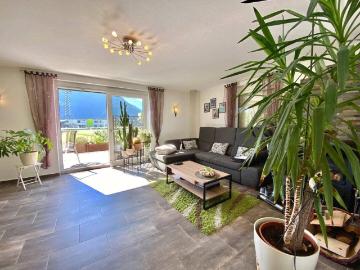 RESERVIERT! PROVISIONSFREI FÜR DEN MIETER!: Top gepflegte 4 Zimmerwohnung zu vermieten