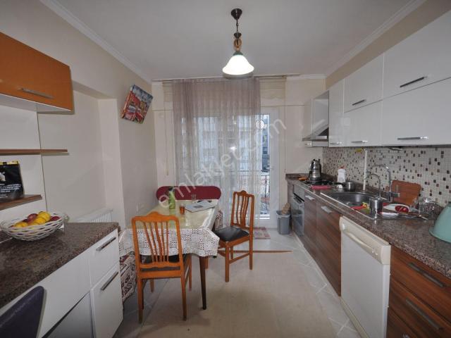 Söke Çarşamba Pazarı Karşısı Satılık 3+1 Daire