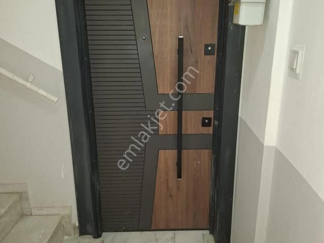 Söke Atatürk Mahallesi Diş Hastanesi Yakınında Kiralık Daire