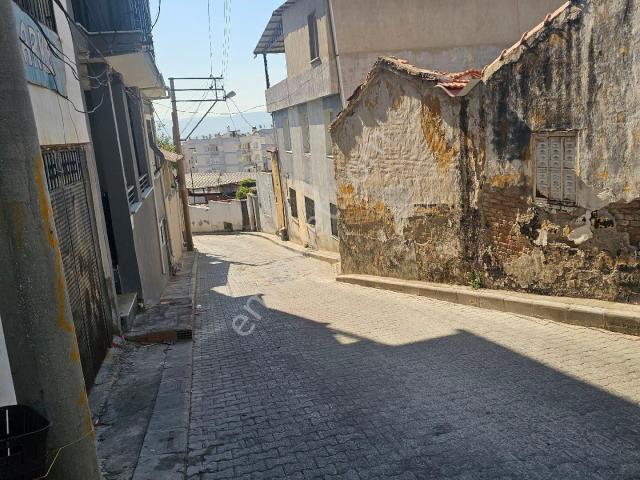 Söke Emlak Ofisisınden Kemalpasa Mahallesinde Satılık Mustakıl Ev