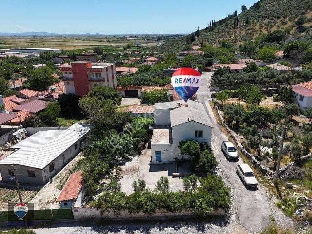 Söke Güllübahçe’de Satılık 4+1 Müstakil Ev