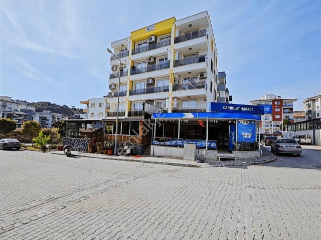 Söke Yenikentte Havuzlu Manzaralı 1+1 Yatırımlık Daire