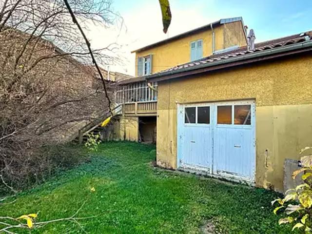 Solutré Pouilly 71960 Achat / Vente maison 9 pièces t9