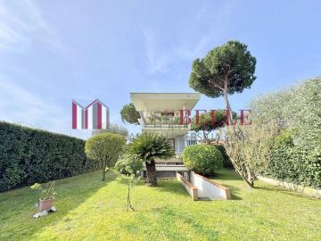 Soluzione Indipendente in affitto a Camaiore, case in affitto Camaiore