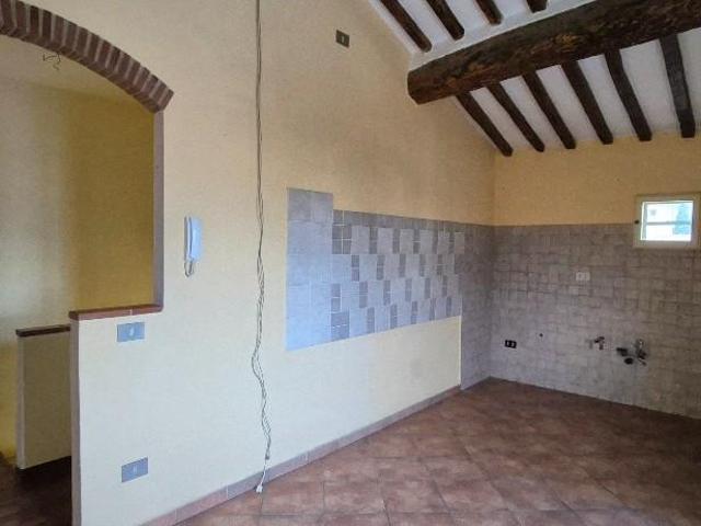 Soluzione Indipendente in affitto a Cascina, case in affitto Cascina