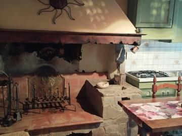 Soluzione Indipendente in affitto a Chianni, case in affitto Chianni