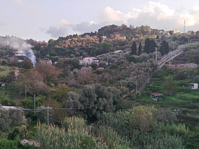 Soluzione Indipendente in affitto a Messina, case in affitto Messina