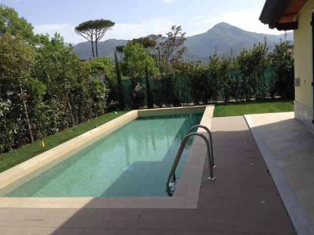 Soluzione Semindipendente in affitto a Pietrasanta via Palestro, 227, giardino, aria condizionata, piscina privata TrovaCasa