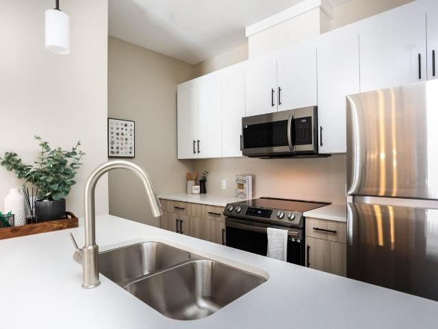 Sol at Aurora 1 Bedroom Apartment for Rent at 145 Mira Gate, Winnipeg, MB R2P 2T9