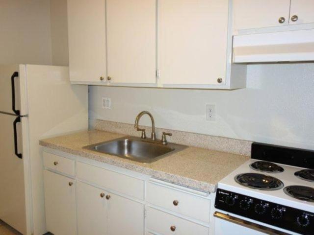 Solana Beach CA 92075 LS105481830