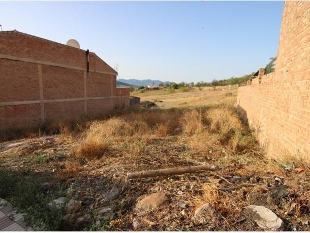 SOLAR URBANO DE 250 M2