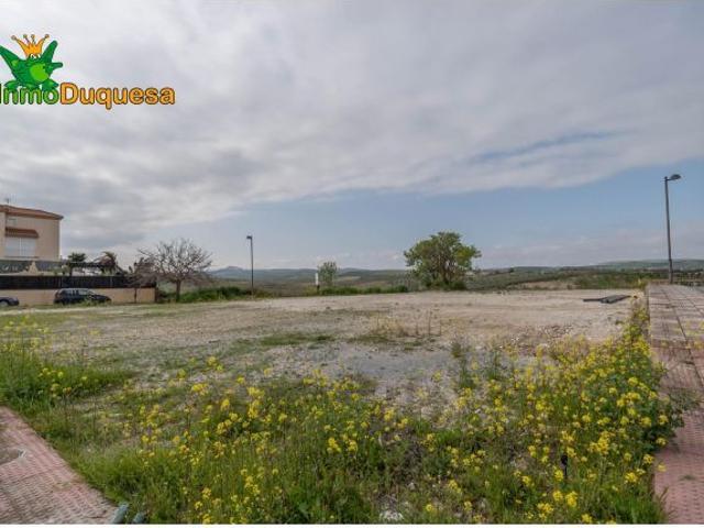Solar urbano de 985 m2 para CONSTRUCCIÓN de Casa de diseño en Cúllar Vega El Ventorrillo