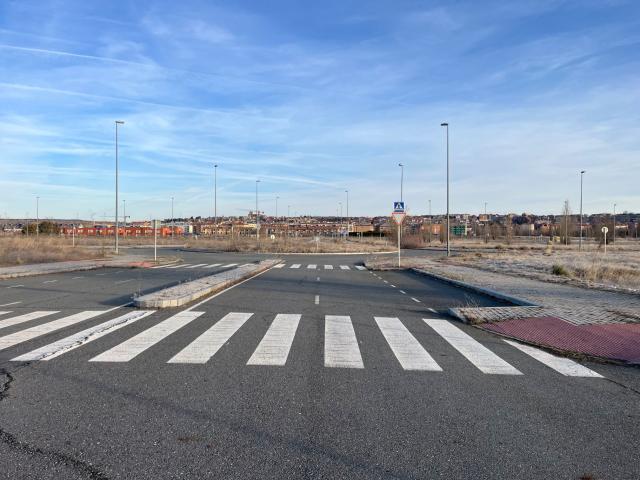 Solar urbano en venta. ÁVILA